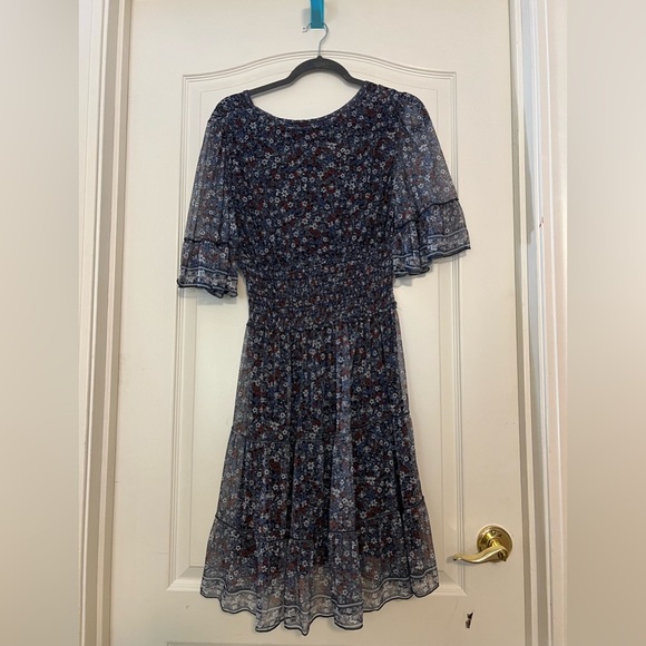 Cute Pattern Midi Dress! - Picture 2 of 4